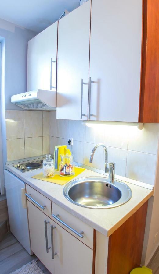 Yellow Lily Mostar Apartman Kültér fotó